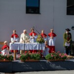 Die Feldmesse wurde von Pfarrer Mag. Henryk Goraus zelebriert.