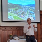 Begrüßung und Vorstellung der Stadt Elzach durch Bürgermeister Roland Tibi