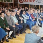 Zahlreiche Ehrengäste sind der Einladung gefolgt.