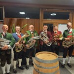 Das Tenorhorn- u. Bariton-Register (v.l.n.r.) Gerhard Scheiring (Pettnau), Michael Holzeis (Mieming), Martin Czermak (Wildermieming), Matthias Trenkwalder (Oberhofen), Othmar Triendl (Ranggen), Markus Mader (Pettnau)